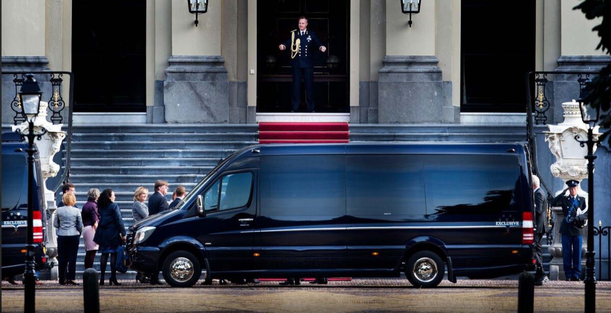 VIPbus-nl-huren
